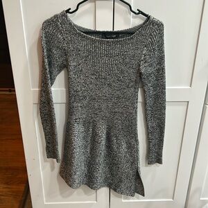 White House black market cashmere black and metallic sweater size can